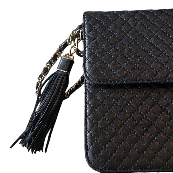 Talbots Black Leather Quilted Gold Chain Strap Tassel Crossbody Bag - Picture 12 of 16
